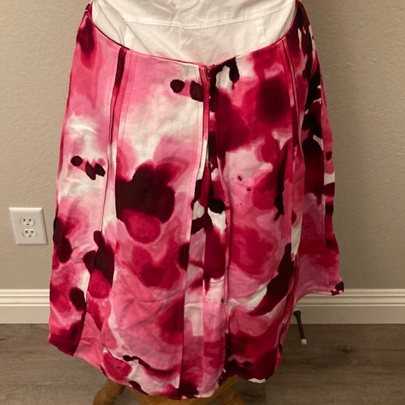 Calvin Klein Skirt - Picture 8 of 9